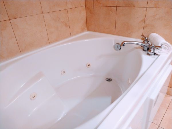 Acrylic Tub Installation in Chula Vista